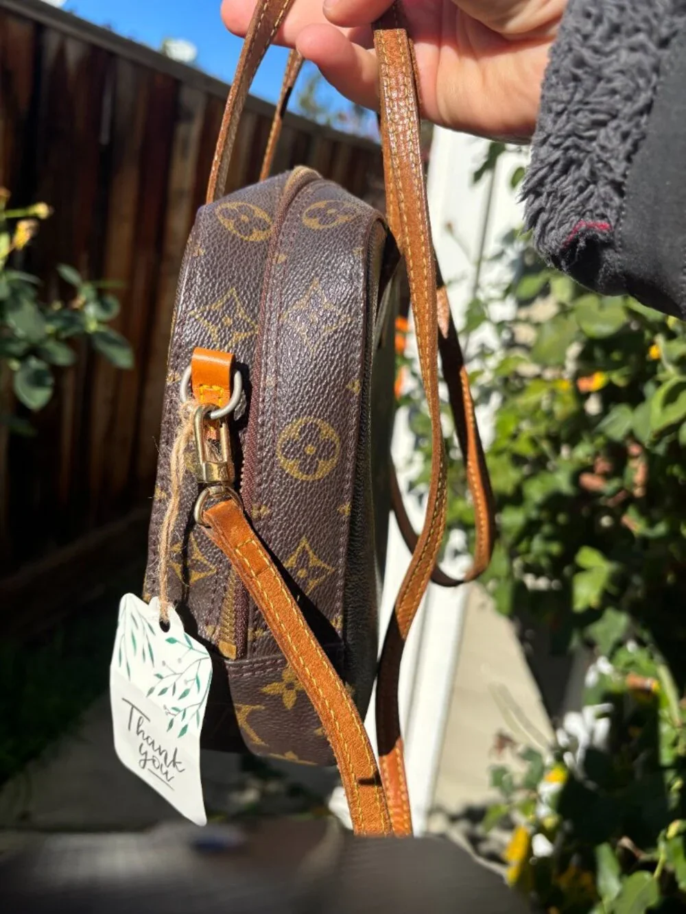 Authentic Louis Vuitton crossbody bag